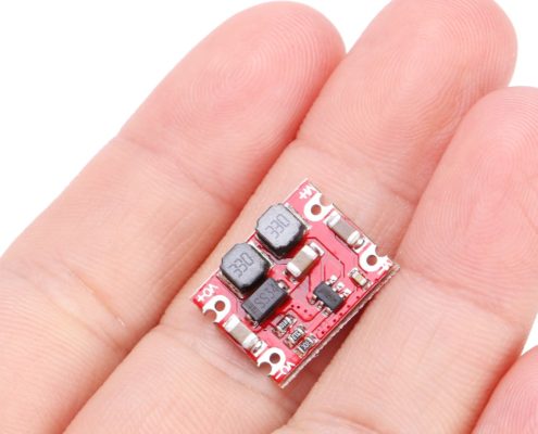 DC-DC Automatic Step Up Step Down Module 2.5V-15V To 3.3V 5V