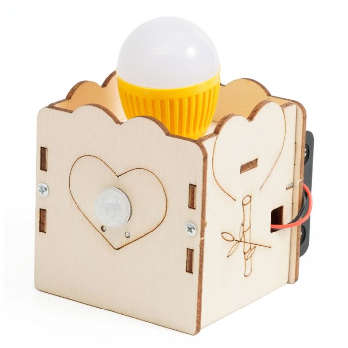 humanbody sensing desk lamp