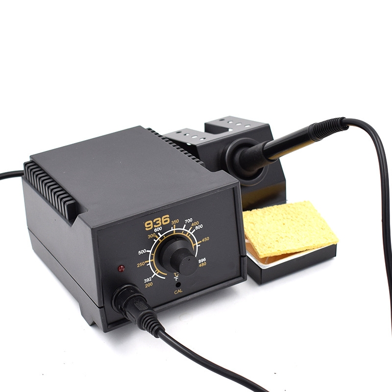 936 benchtop soldering station